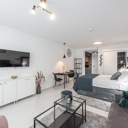 New Modern Apartment Andrea Дубровник Екстериор снимка